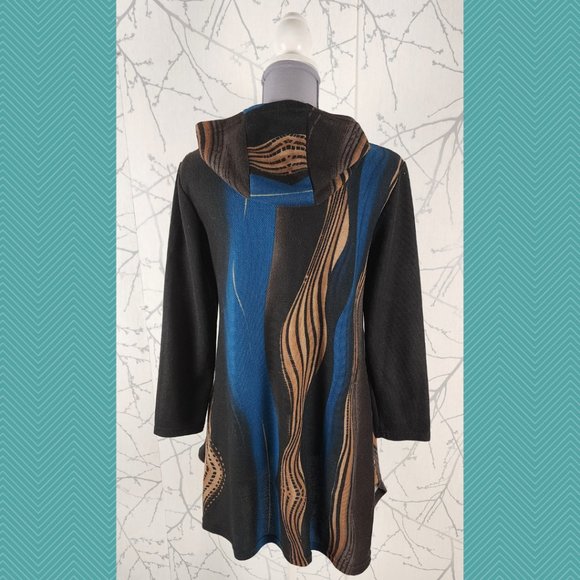 Lavena Abstract Printed Flowy Hooded Tunic - Picture 5 of 6